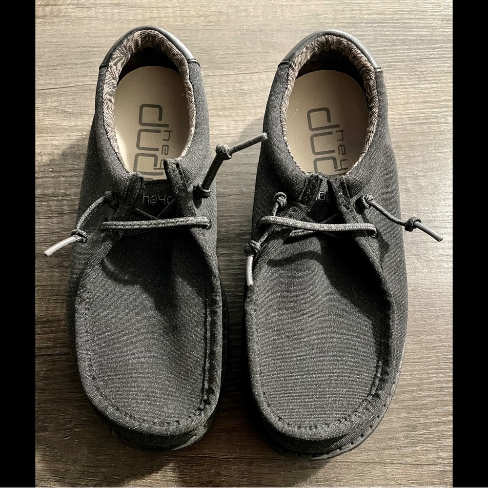 Hey Dude Wally Stretch Black Slip On Casual Canvas Shoes Youth Size 5